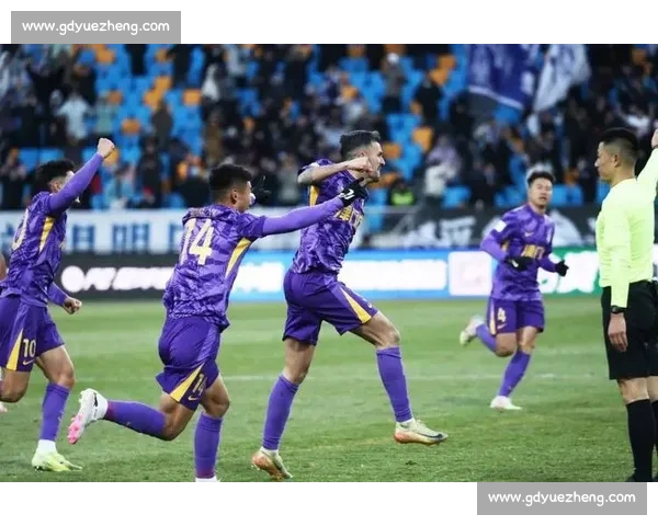 乌龙反转！基莱斯送礼又遇绝平，亚泰保级梦碎泰达球场