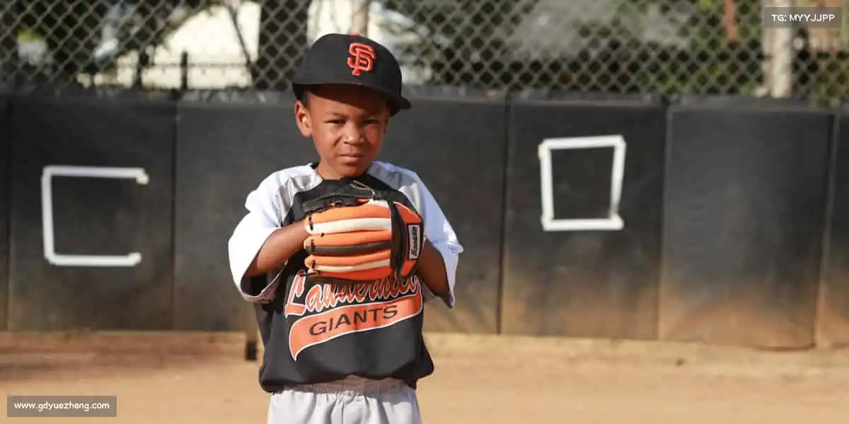 星空官网🥎棒球划过弧线，追逐胜利的脚步永不停歇！